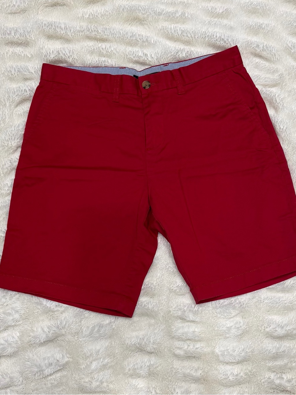 Tommy Hilfiger Men's Red Flat Front Casual Shorts